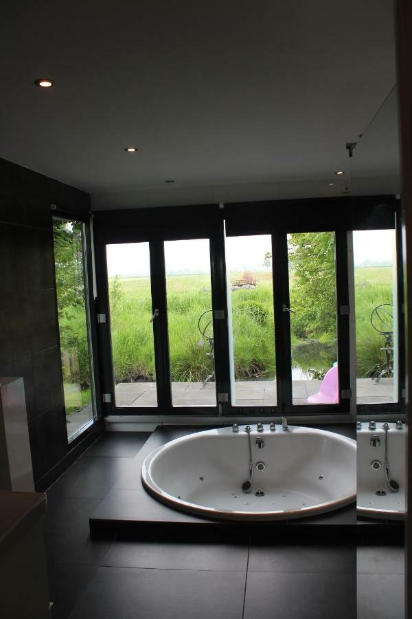 Bungalow Haarlem Amsterdam With Jacuzzi Vijfhuizen Dış mekan fotoğraf